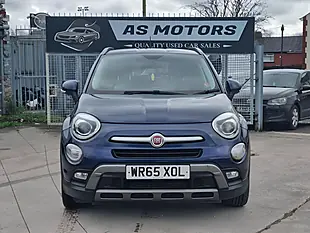 Used 2015 Fiat 500X Cross Plus Blue - Interior and Exterior details 2