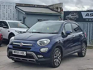Used 2015 Fiat 500X Cross Plus Blue - Interior and Exterior details 3