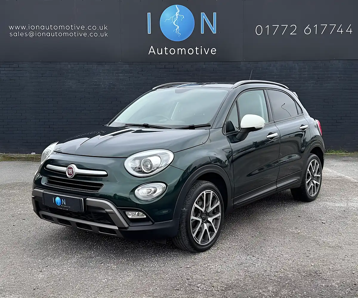 Used 2015 Fiat 500x Cross Plus Toscana Green Met - Interior and Exterior details 6