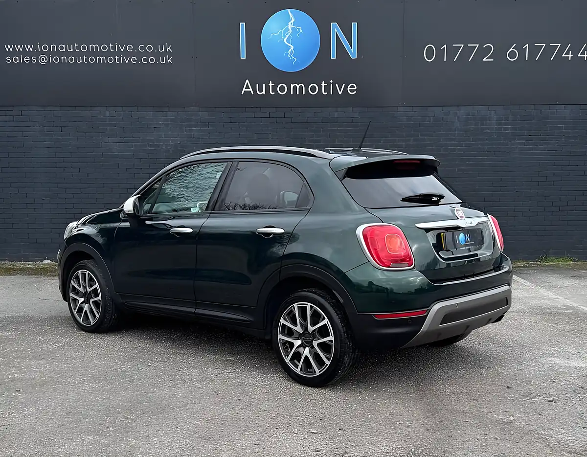 Used 2015 Fiat 500x Cross Plus Toscana Green Met - Interior and Exterior details 7