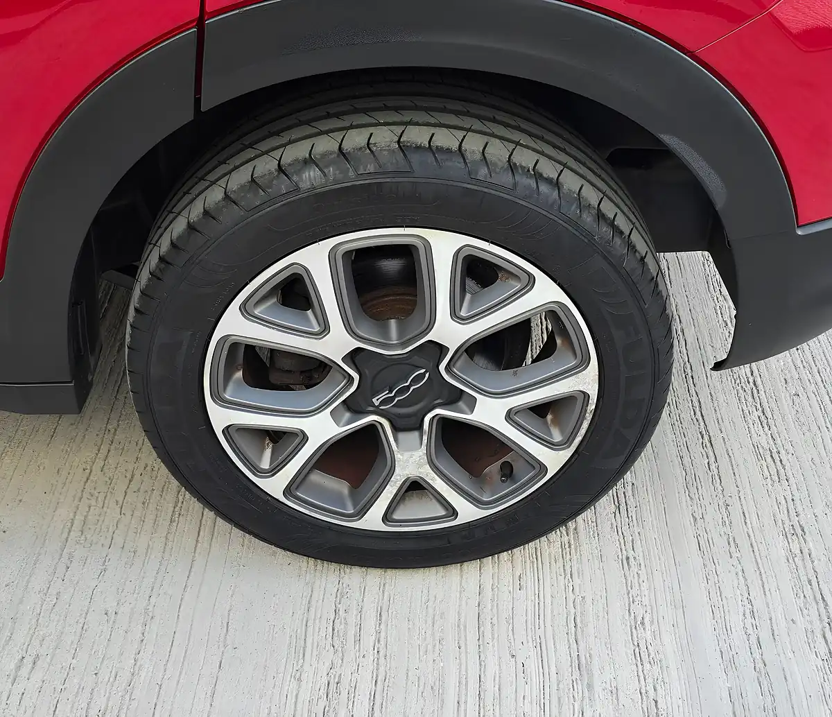 Used 2015 Fiat 500X Cross Red - Interior and Exterior details 14