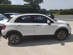 Used 2015 Fiat 500X Cross White - Interior and Exterior details 10