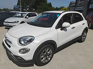 Used 2015 Fiat 500X Cross White - Interior and Exterior details 4