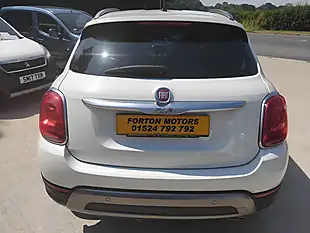 Used 2015 Fiat 500X Cross White - Interior and Exterior details 6