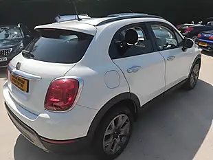 Used 2015 Fiat 500X Cross White - Interior and Exterior details 7