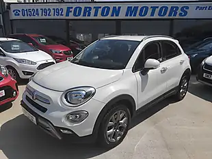Used 2015 Fiat 500X Cross White - Interior and Exterior details 8