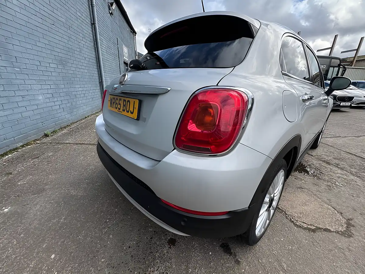 Used 2015 Fiat 500X Lounge Argento Grey - Interior and Exterior details 13