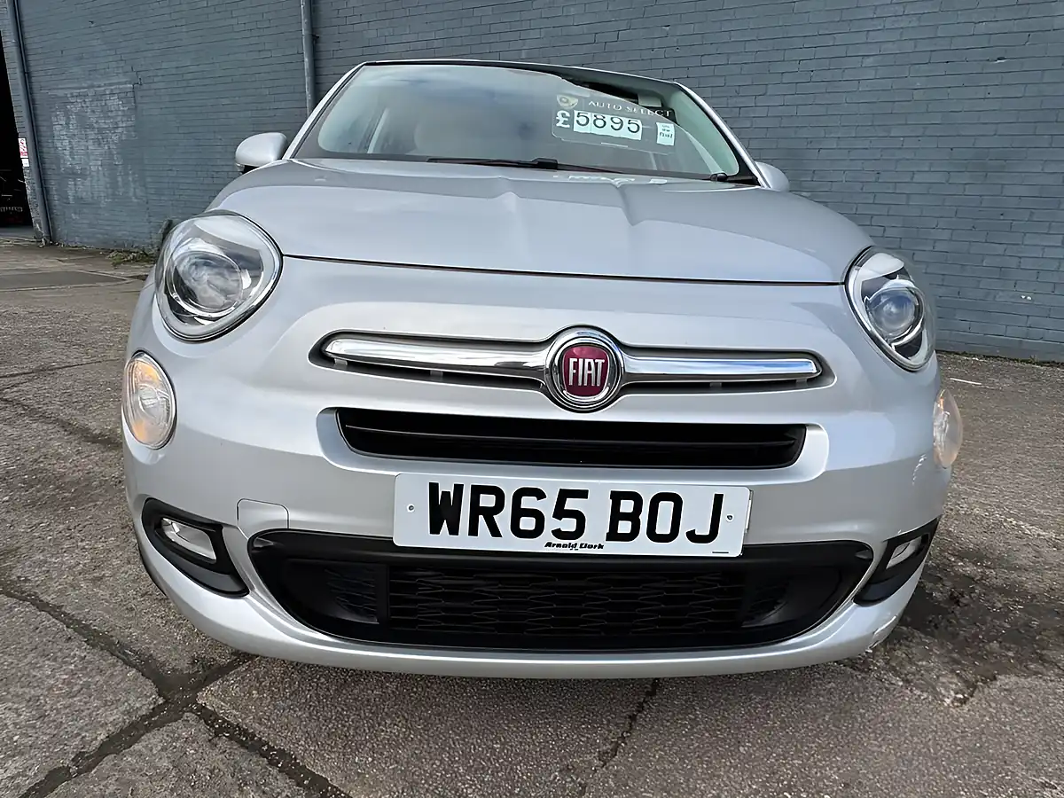 Used 2015 Fiat 500X Lounge Argento Grey - Interior and Exterior details 3