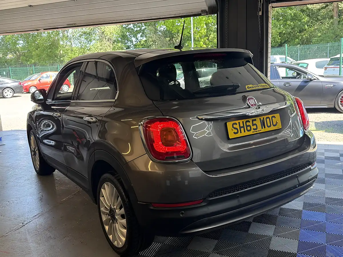 Used 2015 Fiat 500X Lounge Bronze - Interior and Exterior details 8