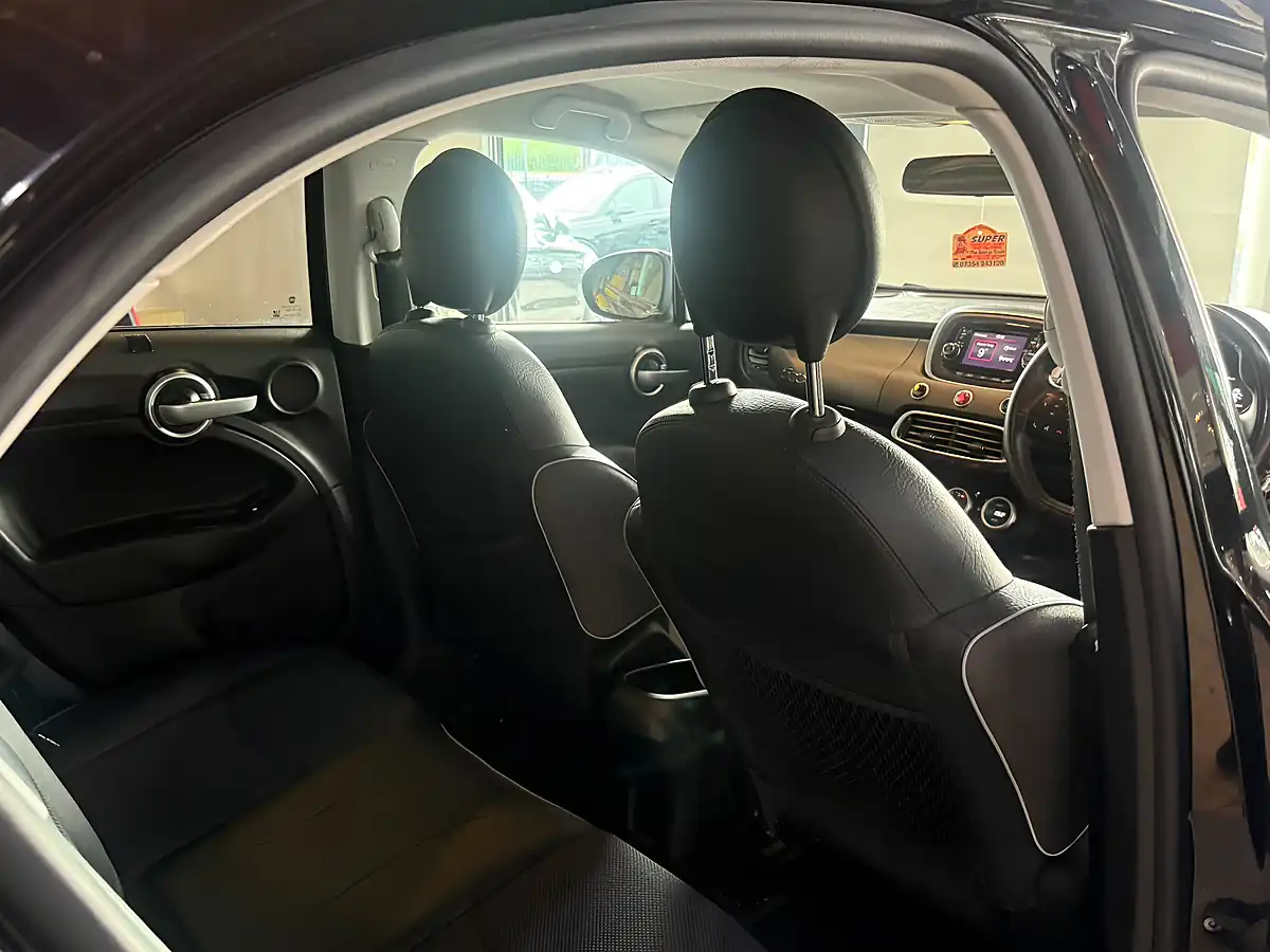 Used 2015 Fiat 500X Off-Road Look Cross Black - Interior and Exterior details 12