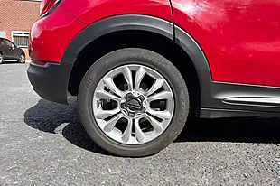 Used 2015 Fiat 500X Pop Star Red - Interior and Exterior details 10