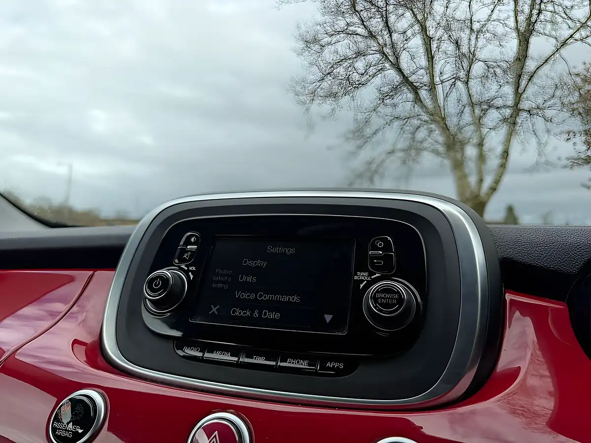 Used 2015 Fiat 500X Pop Star Red - Interior and Exterior details 13
