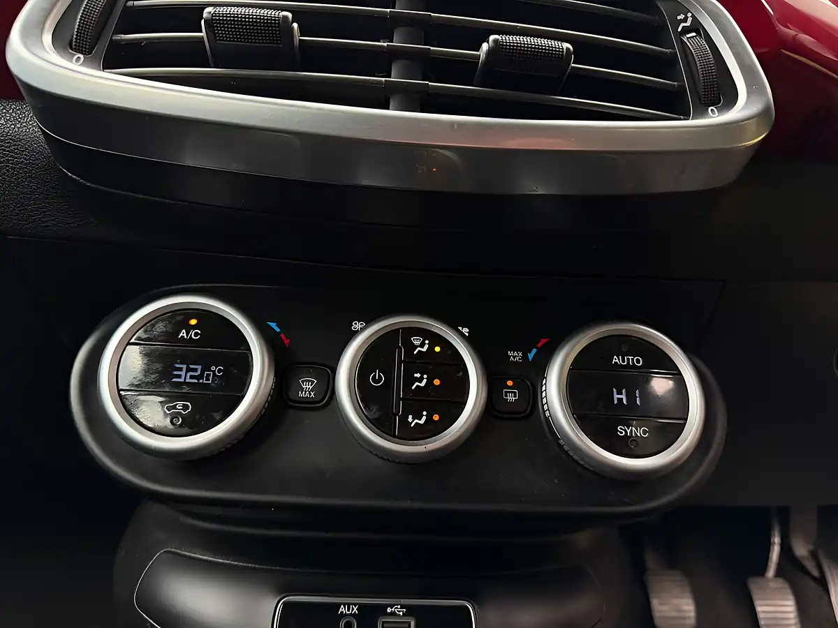 Used 2015 Fiat 500X Pop Star Red - Interior and Exterior details 14