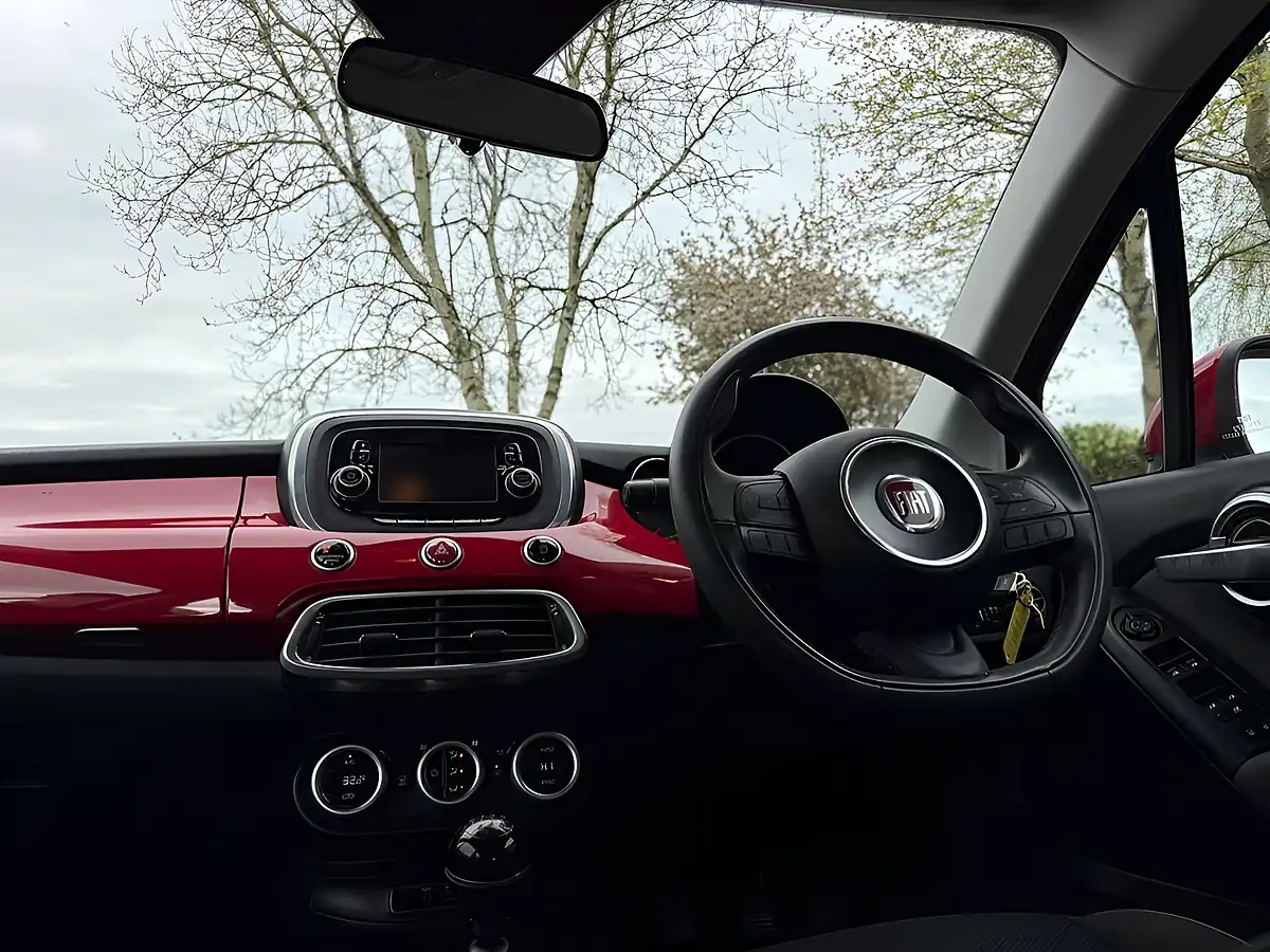 Used 2015 Fiat 500X Pop Star Red - Interior and Exterior details 19