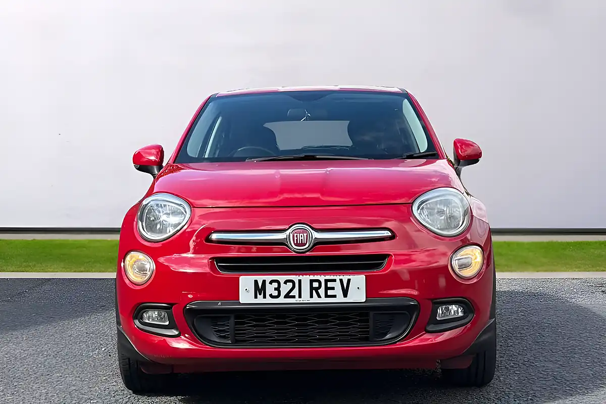Used 2015 Fiat 500X Pop Star Red - Interior and Exterior details 2