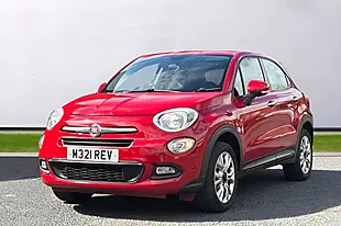 Used 2015 Fiat 500X Pop Star Red - Interior and Exterior details 3