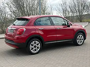 Used 2015 Fiat 500X Red - Interior and Exterior details 7