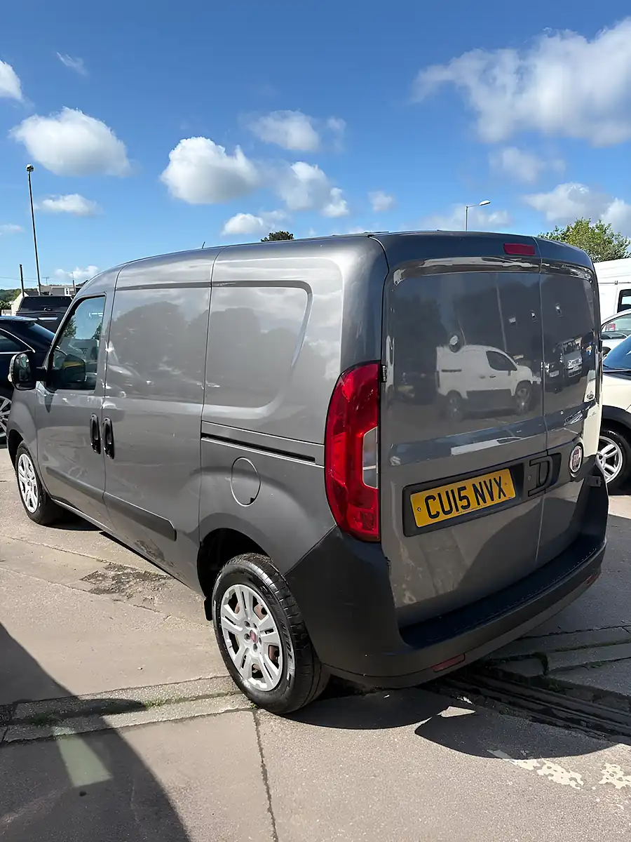 Used 2015 Fiat Doblo Active - Interior and Exterior details 4