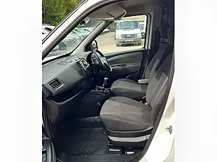 Used 2015 Fiat Doblo Maxi L2 H1 White - Interior and Exterior details 19