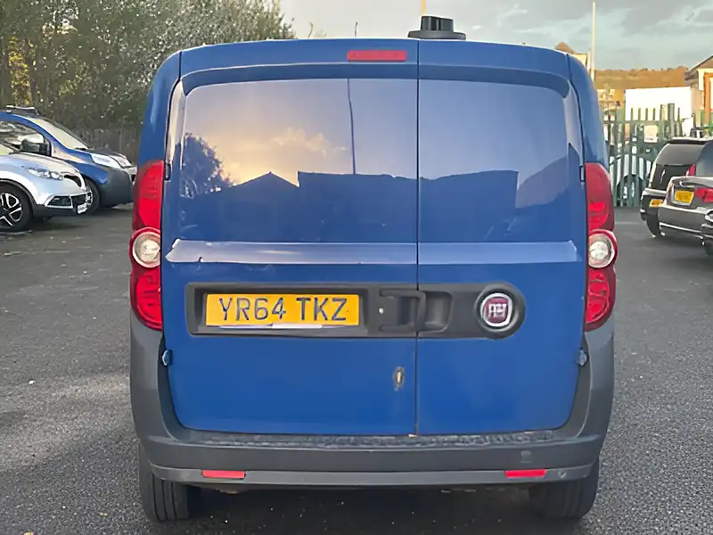 Used 2015 Fiat Doblo Sx Blue - Interior and Exterior details 7
