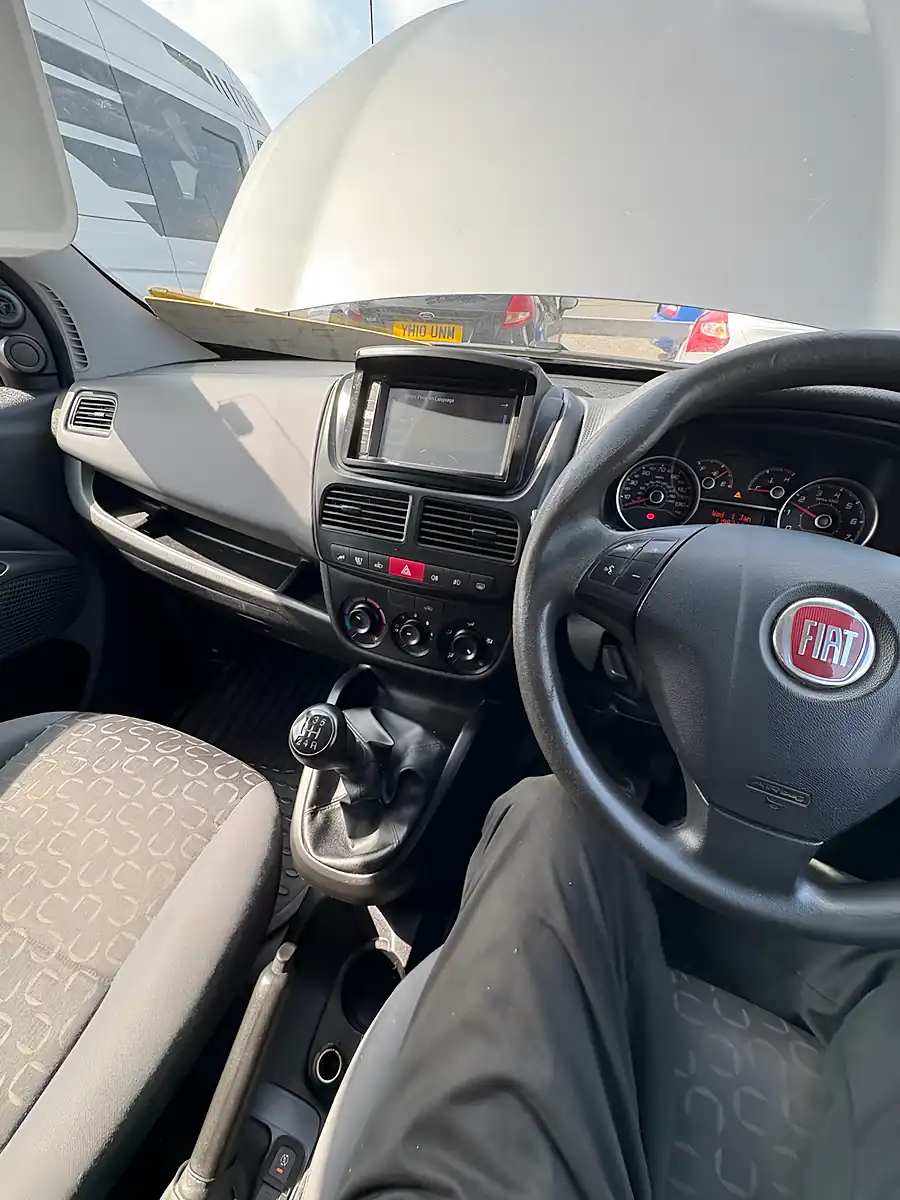 Used 2015 Fiat Doblo Sx Tecnico Grey - Interior and Exterior details 6