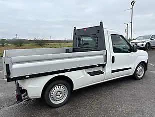 Used 2015 Fiat Doblo Work Up White - Interior and Exterior details 3