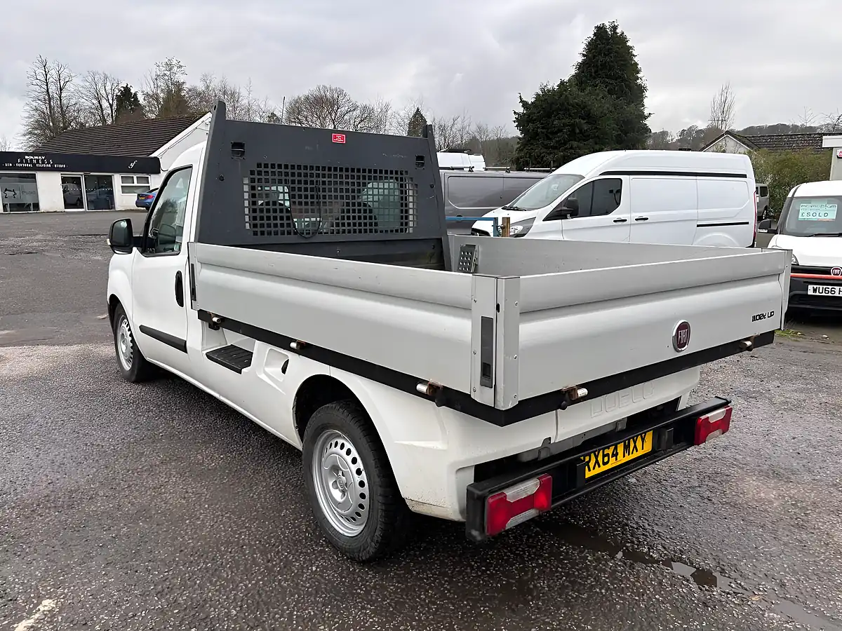 Used 2015 Fiat Doblo Work Up White - Interior and Exterior details 5