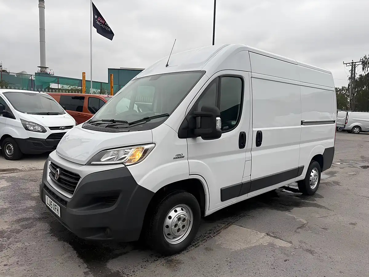 Used 2015 Fiat Ducato 35 M H2 White - Interior and Exterior details 9
