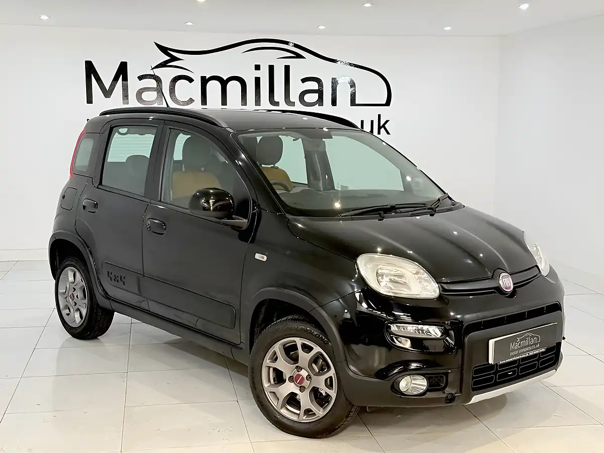 Used 2015 Fiat Panda 4X4 Black - Front View
