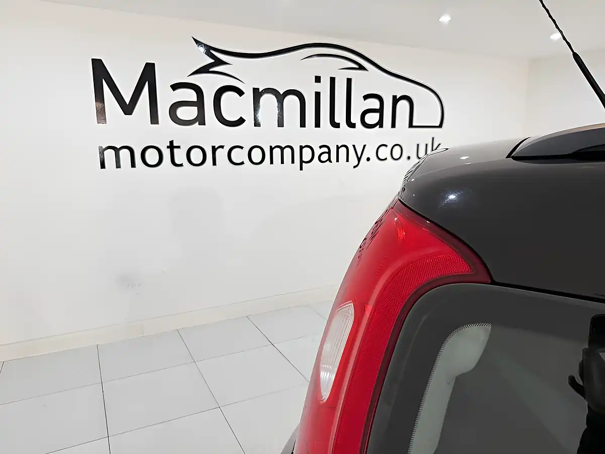 Used 2015 Fiat Panda 4X4 Black - Interior and Exterior details 10