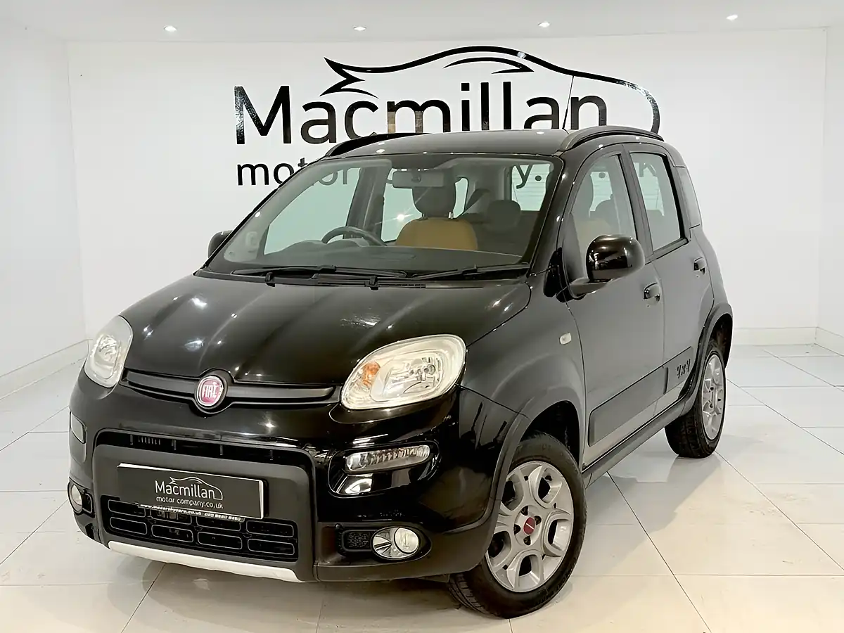 Used 2015 Fiat Panda 4X4 Black - Interior and Exterior details 5