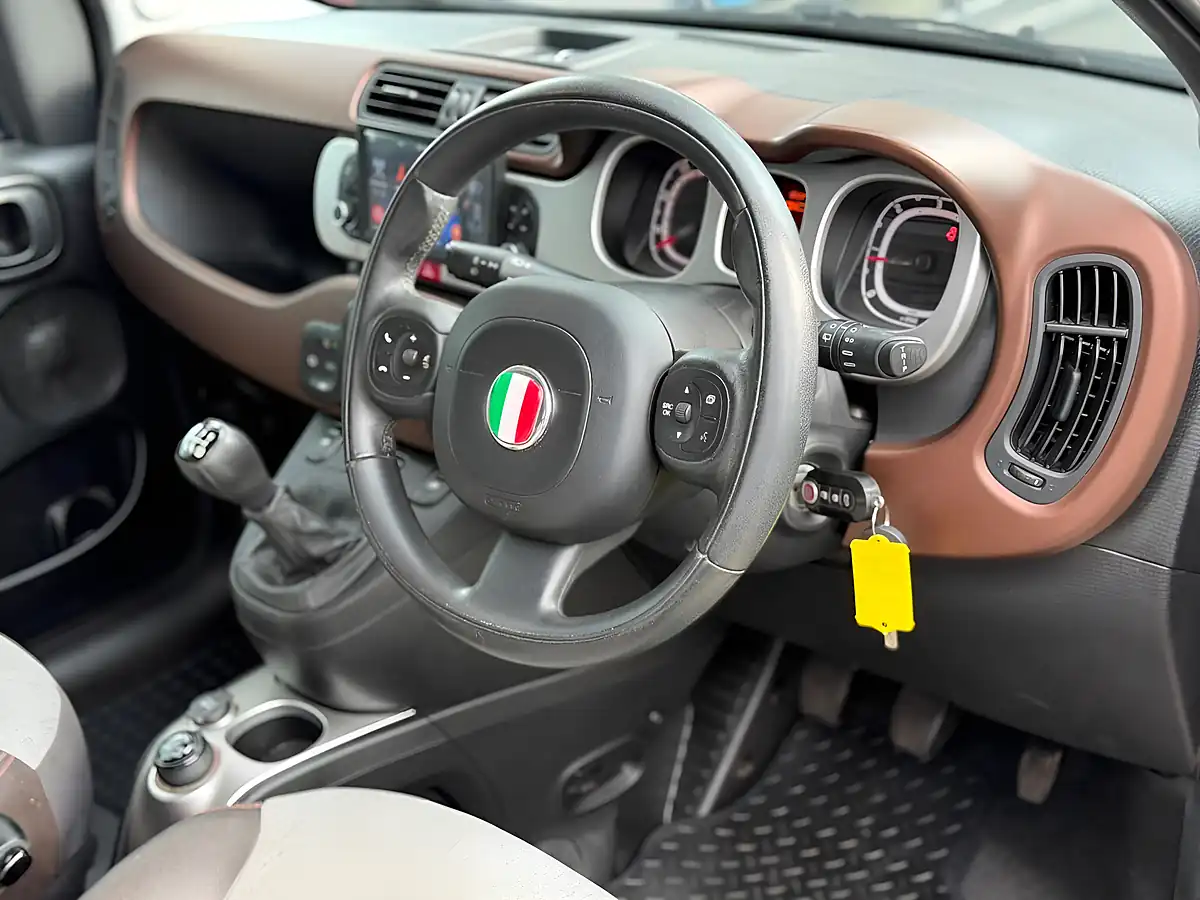 Used 2015 Fiat Panda Cross Black - Interior and Exterior details 10