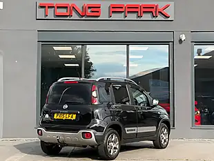 Used 2015 Fiat Panda Cross Black - Interior and Exterior details 8