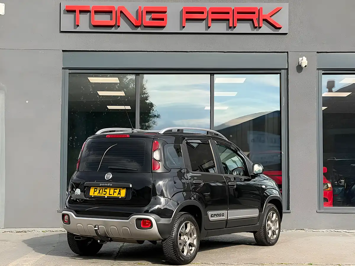 Used 2015 Fiat Panda Cross Black - Interior and Exterior details 8