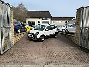 Used 2015 Fiat Panda Cross White - Interior and Exterior details 3