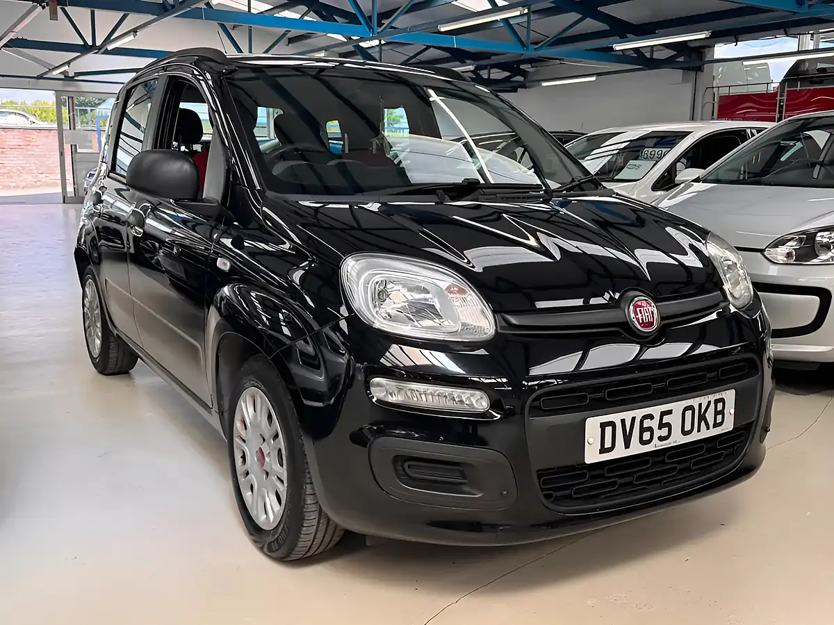 Used 2015 Fiat Panda Easy + Black - Front View