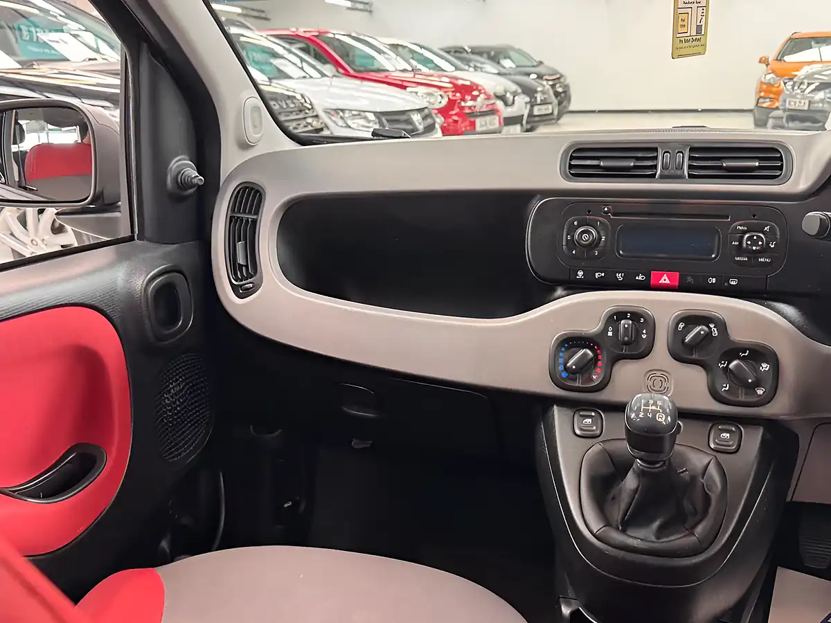 Used 2015 Fiat Panda Easy + Black - Interior and Exterior details 13