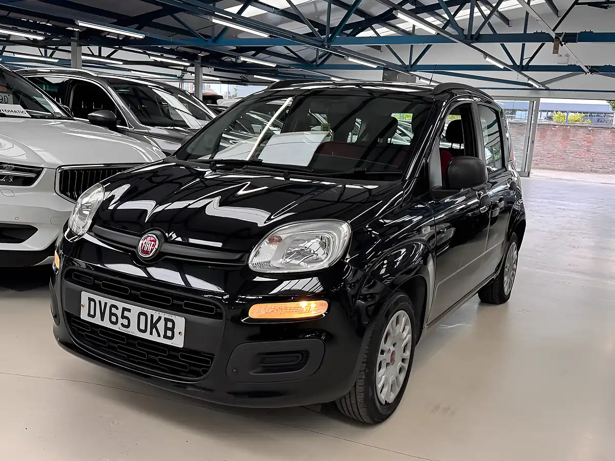 Used 2015 Fiat Panda Easy + Black - Interior and Exterior details 8