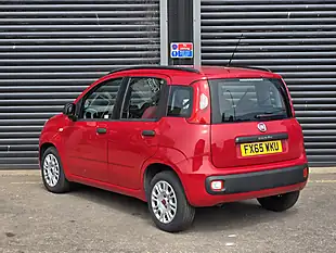 Used 2015 Fiat Panda Easy Red - Interior and Exterior details 8