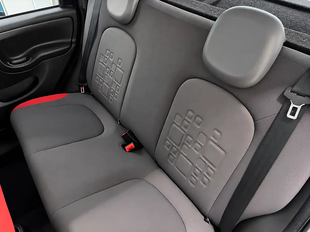 Used 2015 Fiat Panda Lounge Black - Interior and Exterior details 12