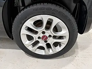 Used 2015 Fiat Panda Lounge Black - Interior and Exterior details 15