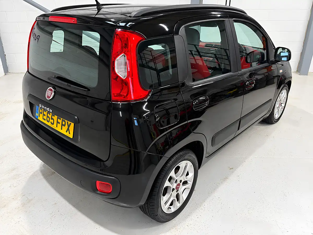 Used 2015 Fiat Panda Lounge Black - Interior and Exterior details 3