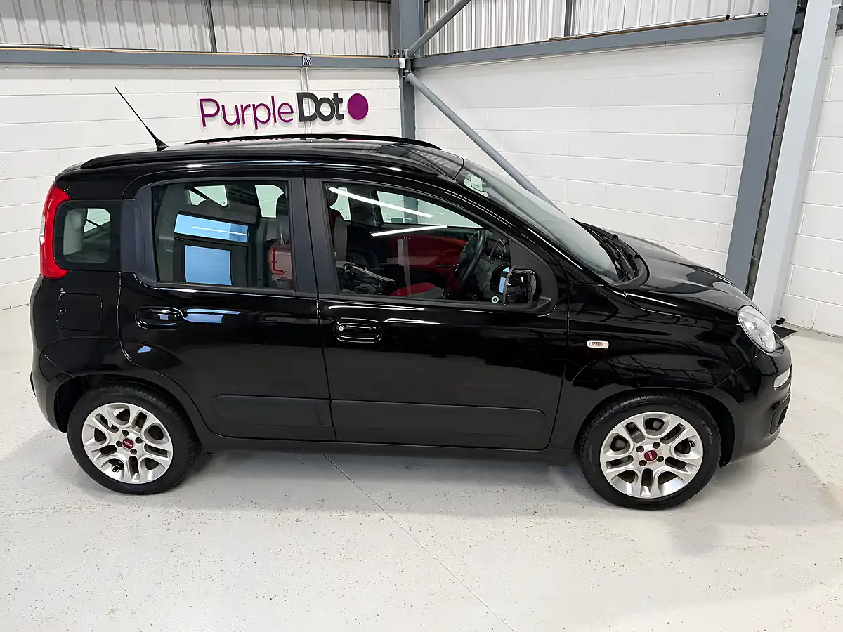 Used 2015 Fiat Panda Lounge Black - Interior and Exterior details 8