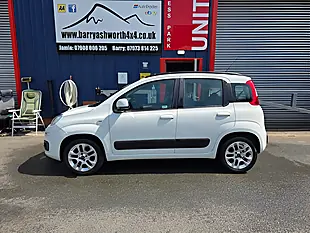 Used 2015 Fiat Panda Lounge White - Interior and Exterior details 5