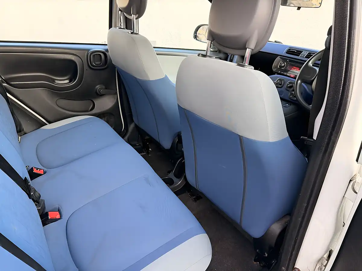Used 2015 Fiat Panda Lounge White - Interior and Exterior details 11