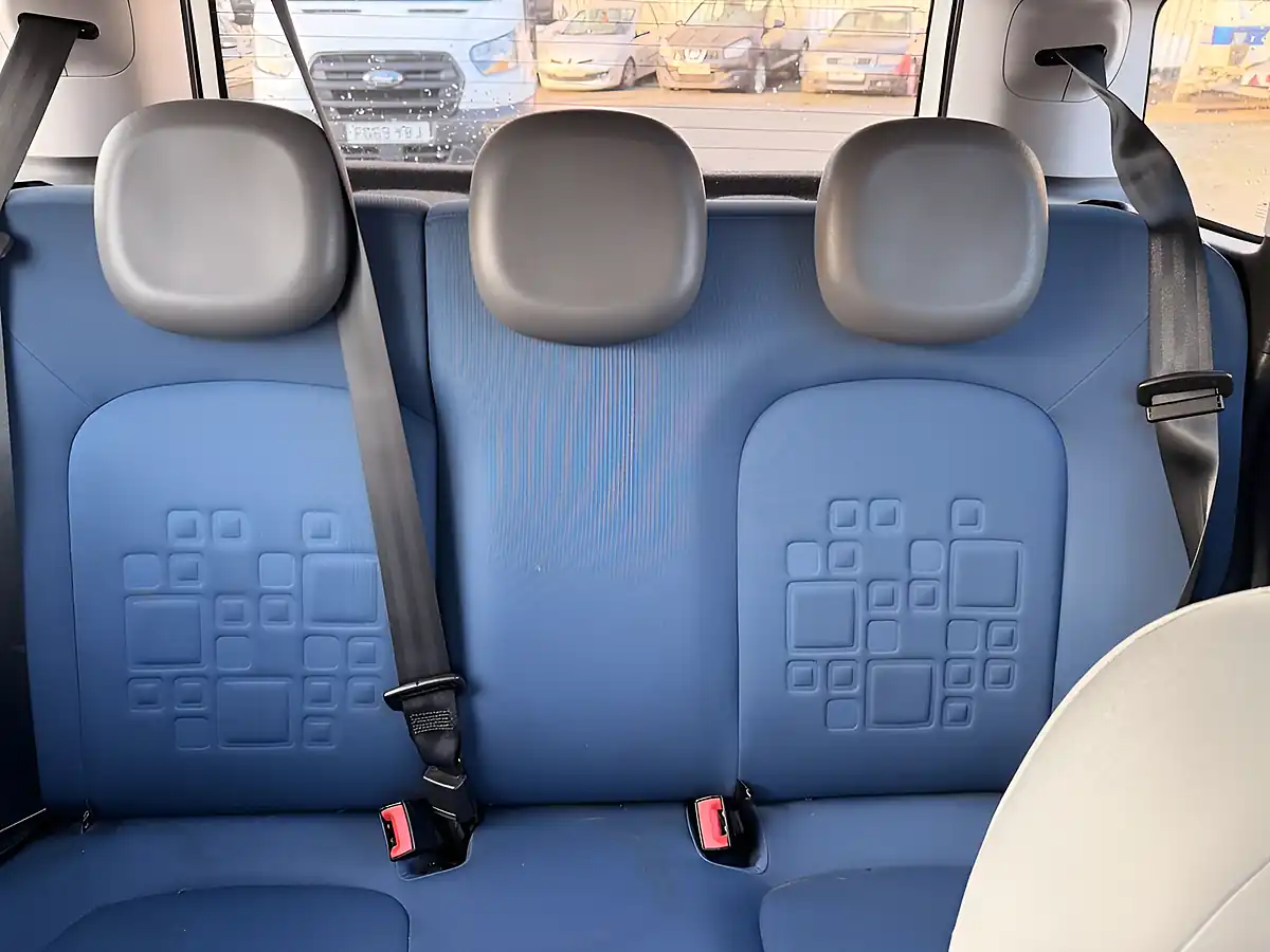 Used 2015 Fiat Panda Lounge White - Interior and Exterior details 9