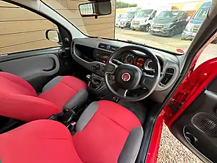 Used 2015 Fiat Panda Panda Pop Cancan Red - Interior and Exterior details 10