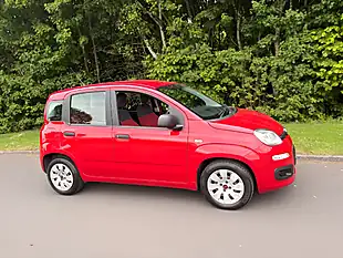 Used 2015 Fiat Panda Pop Red - Interior and Exterior details 2