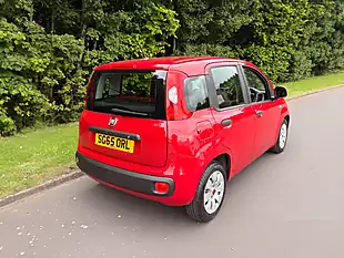 Used 2015 Fiat Panda Pop Red - Interior and Exterior details 5