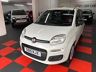 Used 2015 Fiat Panda Pop White - Interior and Exterior details 4